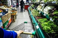 La inflación de marzo sería mayor a la de febrero impulsada por los aumentos en alimentos y bebidas