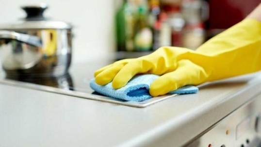 El sector de empleadas domésticas acordó un aumento y el pago de un bono