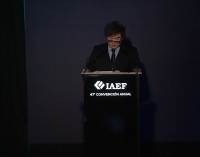 Desde Iguazú, Javier Milei afirmó: «No voy a cambiar ni mi política fiscal ni mi política cambiaria»