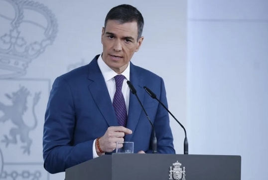 «Somos el Gobierno que defiende lo que interesa a la gente y vamos a seguir» afirmó Pedro Sánchez