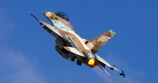 Israel continúa atacando objetivos militares en Siria