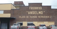Crisis económica: El frigorífico Anselmo de Tres Arroyos presentó quiebra y 100 trabajadores quedan a la deriva