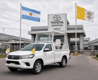Visita de León XIV: Toyota Argentina fabrica dos Papamóviles