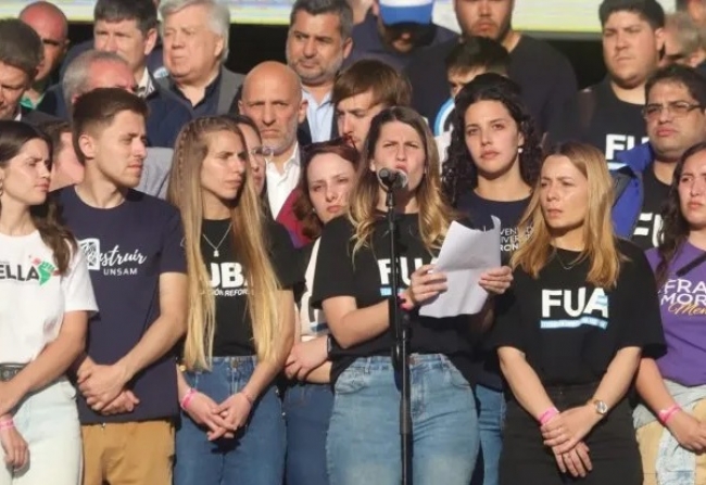 «Los estudiantes pedimos en un grito de auxilio para salvar al sistema: promulguen la Ley de Financiamiento Universitario»