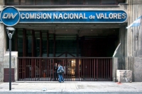 Habilitan a los mayores de 13 años a realizar toda inversión en el mercado de capitales