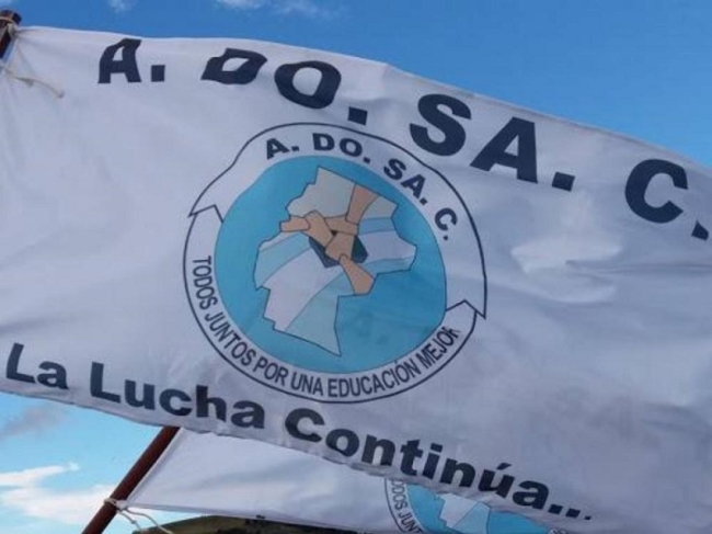 Santa Cruz: Docentes definieron una agenda de reclamos y exigen recomposición salarial urgente