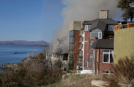 Asociación Hotelera de Bariloche: El incendio del Hotel Huemul, impacta sobre el entramado turístico y humano