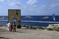 León XIV visitó Lampedusa y rindió homenaje a los migrantes fallecidos en el Mediterráneo