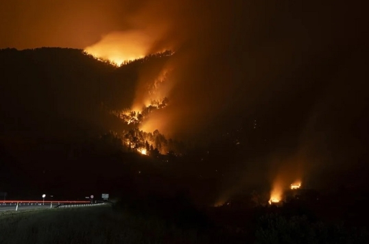 España: Por las altas temperaturas los incendios siguen incontrolables en varias partes del país