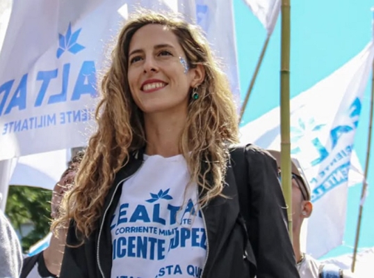 Eva Peitravallo, madre de Alexia Abaigar: «Mi hija está en la cárcel y tiene una enfermedad autoinmune rara»