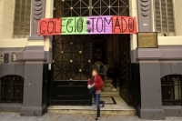 Estudiantes toman el Nacional Buenos Aires y el Pellegrini en reclamo por el financiamiento universitario