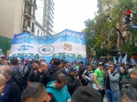 La CGT marcha junto a los jubilados y este jueves realizan un paro nacional por 24 horas