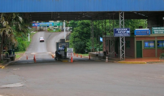 Trabajadores de aduana paran por 48 horas