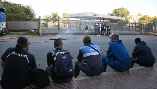 FATE cerrada: Los trabajadores denuncian lockout patronal tras el incumplimiento de la conciliación