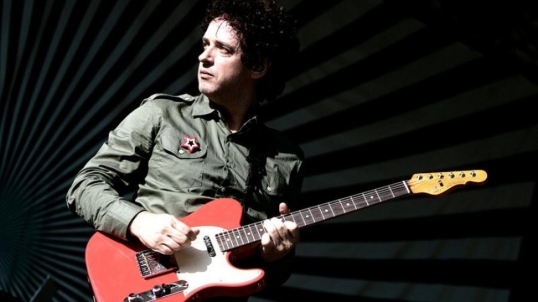 Descubren huesos humanos enterrados en una casa donde vivió el músico Gustavo Cerati