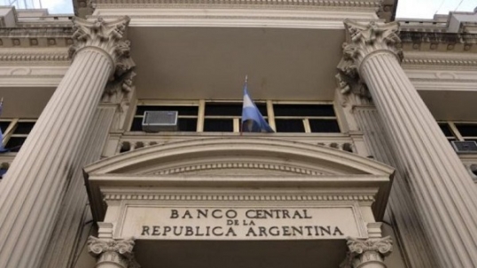 El Banco Central dio precisiones sobre el nuevo marco monetario hacia «la competencia de monedas»