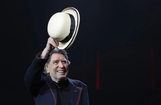 Joaquín Sabina brindó el «último concierto y el más importante» de su vida