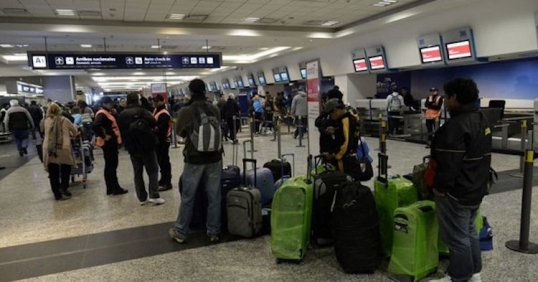 El turismo receptivo cayó un 16% interanual en julio