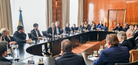 Caputo se reunió con Agentes de Liquidación y Compensación