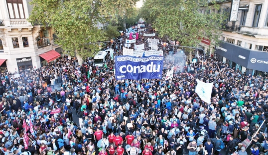CONADU convocó a una nueva Marcha Federal para profundizar el reclamo salarial y presupuestario