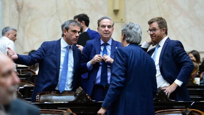 Diputados: La oposición presentó un proyecto «para el desendeudamiento de las familias argentinas»