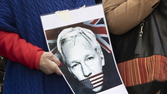 No entregan una prueba clave en el juicio por el espionaje a Assange en la Embajada de Ecuador
