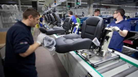 La industria de autopartes sufrió una fuerte caída en 2025