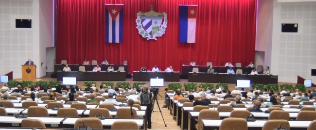 Cuba: La Asamblea aprobó transformaciones económicas y sociales destinadas a preservar los logros de la Revolución
