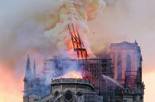 Francia: Notre Dame reabre sus puertas luego del devastador incendio