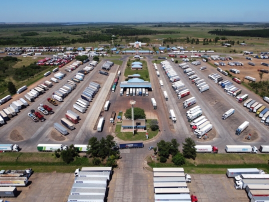 La administración del puente Santo Tomé – San Borja busca reducir el 30% a los salarios