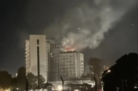 Anoche se produjo un incendio en el edificio Libertad de la Armada