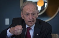 Ex primer ministro de Canadá, le dijó a Trump: «Las amenazas y los insultos no les hará cambiar de opinión a los canadienses»