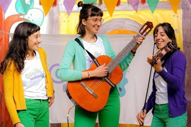 Coplitas para crecer, un momento de música, historias y baile