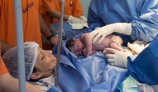 Ciudad de Buenos Aires: Caen las inscripciones en escuelas y jardines por la caída de la natalidad