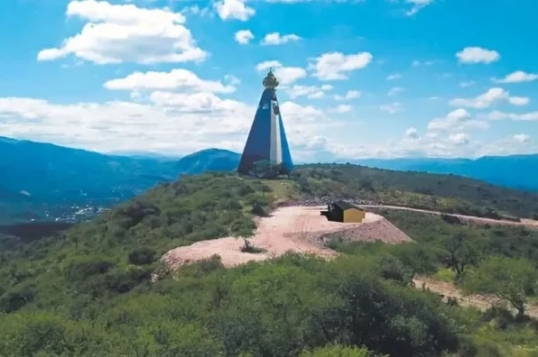 La Rioja: Inauguran una imagen de la Virgen del Valle, que será la más grande del mundo