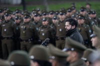 Chile: Boric suma más de 900 carabineros para combatir la criminalidad