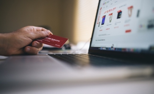 Las compras al exterior por courier crecieron 84,4% en mayo