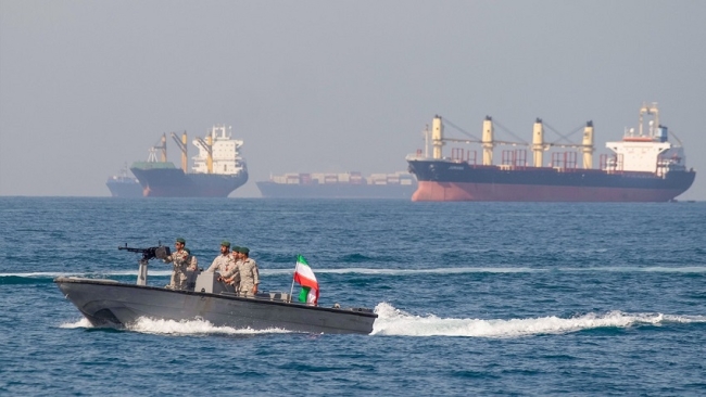 Irán desmiente a EE.UU, la apertura del estrecho de Ormuz