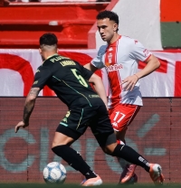Torneo clausura de fútbol: Huracán superó 1-0 a Aldosivi