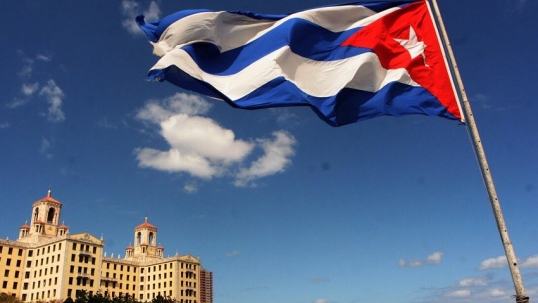 China advierte a EE.UU que seguirá brindando apoyo y ayuda a Cuba