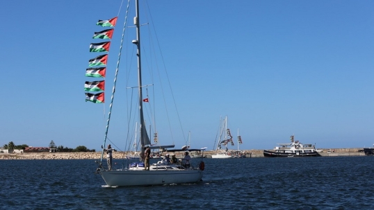 La Flotilla de la Libertad avanza rumbo a Gaza