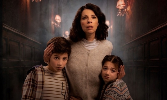 Llega a las salas el film “Bajo tus pies”, con Maribel Verdú, Urko Olazabal y Sofía Otero