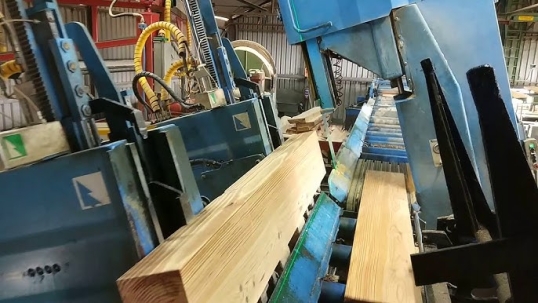 Advierten que sin consumo del mercado interno y obra pública la situación será cada vez más crítica en el sector maderero