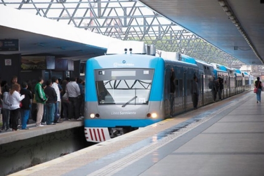 Hay demoras en todas las líneas de trenes, por una medida gremial