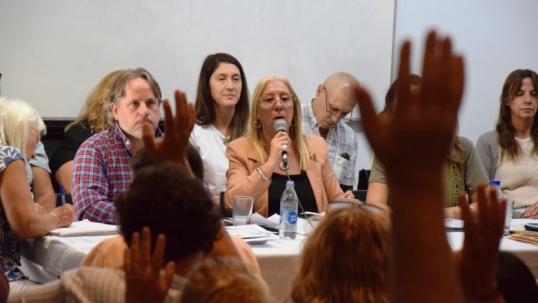 La FEB rechazó la propuesta salarial del Gobierno bonaerense y llamó a un paro en el inicio de clases