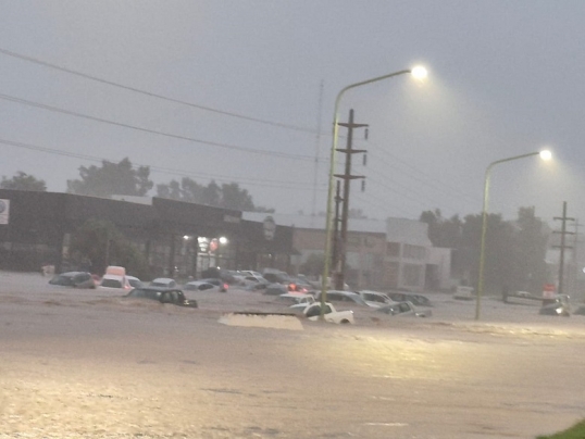 Buenos Aires promulgó la Ley que declara la emergencia social, económica, sanitaria, ambiental en Bahía Blanca