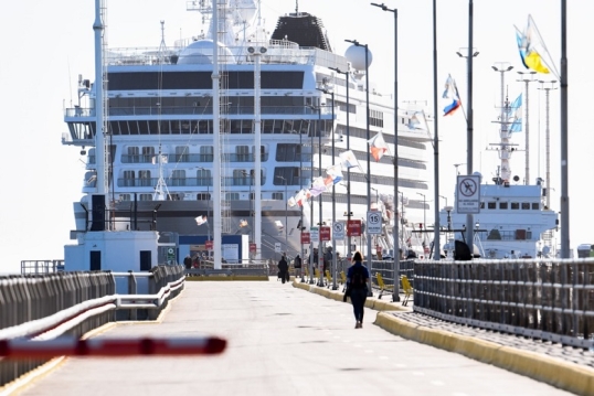 Chubut: Arribó a Puerto Madryn, el primer crucero de la temporada