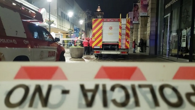 Córdoba: Cuatro personas murieron al incendiarse un edificio del centro de la capital